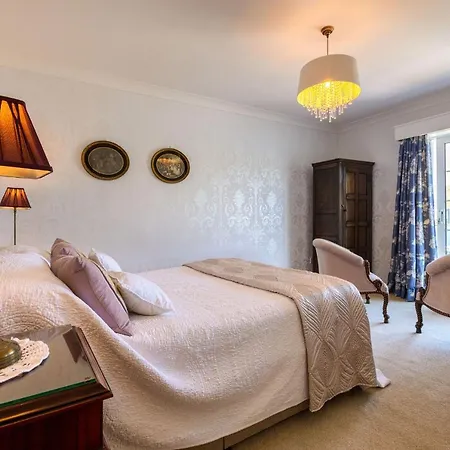 Bed & Breakfast Shearwater