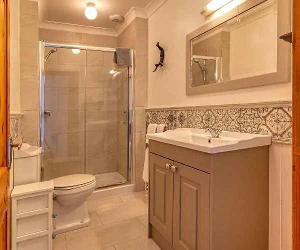 Shearwater 4* Unionhall